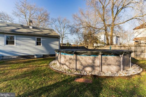502 2nd St, Palmyra NJ  08065-2330 exterior