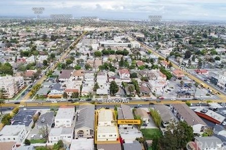 757 Redondo Ave, Long Beach CA  90804-5140 exterior
