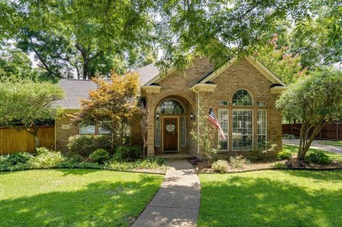 3305 Pecan Park Dr, Lewisville, TX 75022-2833