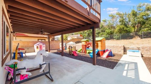 18360 Santa Fe Ave, San Bernardino CA  92407-1346 exterior