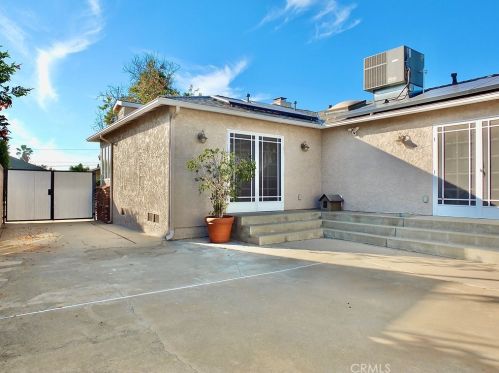 4564 Falcon Ave, Long Beach CA 90807-1814 exterior