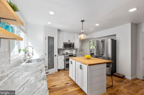 340 Land Or Dr, Ruther Glen VA  22546-1240 exterior