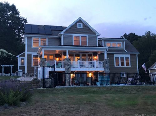 20 Jordan Cove Rd, Waterford CT  06385-3227 exterior