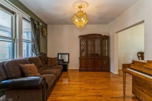 1312 81st St, North Bergen NJ  07047-4148 exterior