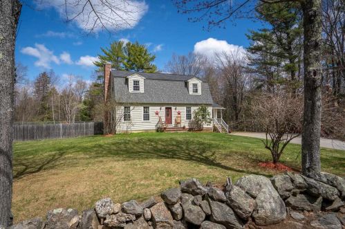295 Brown Hill Rd, Belmont, NH 03220-4036