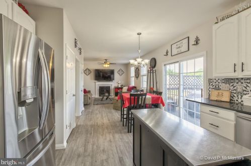 21 Trotting Way, Charles Town WV  25414-3308 exterior