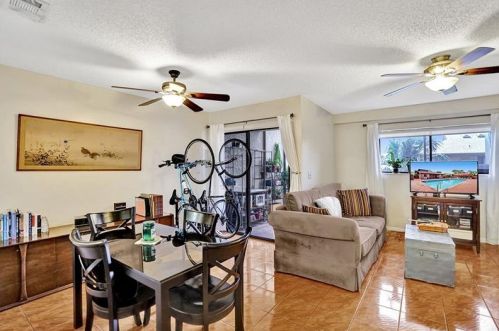 1652 14 Ter, Hollywood FL 33020-2520 exterior
