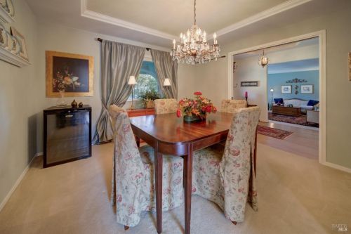 430 Willamette Dr, Vacaville CA  95688-4228 exterior