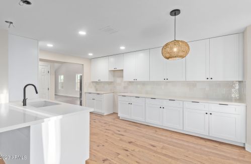 5028 Decatur St, Mesa, AZ 85205-6444