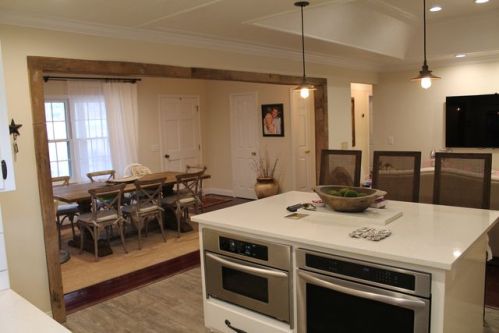418 9th Ave, Jacksonville, AL 36265-1961