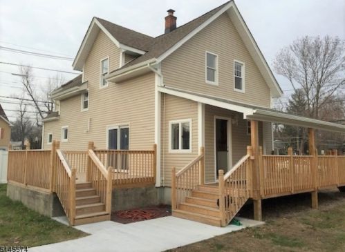 7 Park Ave, Lincoln Park, NJ 07035-1118