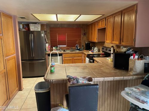 14216 45th Ave, Glendale, AZ 85306-4514