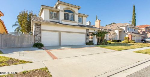 2135 Brownstone Creek Ave, Simi Valley, CA 93063-3679