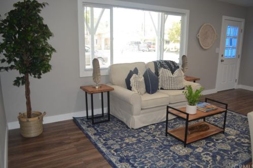 596 Ramona Ave, San Bernardino CA  92411-2524 exterior