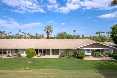 49131 Washington St, La Quinta CA  92253-2214 exterior