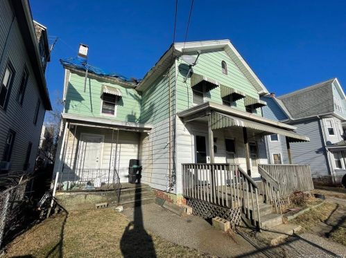 63 Dekalb Ave, Bridgeport, CT 06607-2416