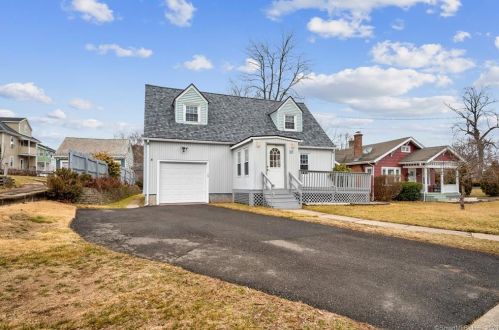22 Sefton Dr, New Britain, CT 06053-2549