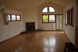 328 E St, Encinitas CA  92024-3423 exterior
