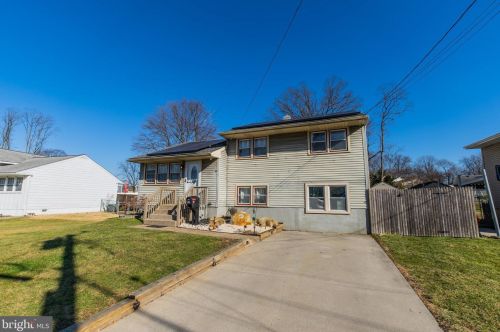 25 Goldy Dr, Gloucester NJ  08030-1318 exterior