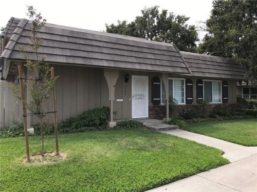 4544 Larwin Ave, Cypress, CA 90630-3509