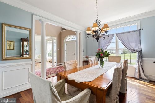 42306 Big Spg Ct, Leesburg VA 20176-6289 exterior