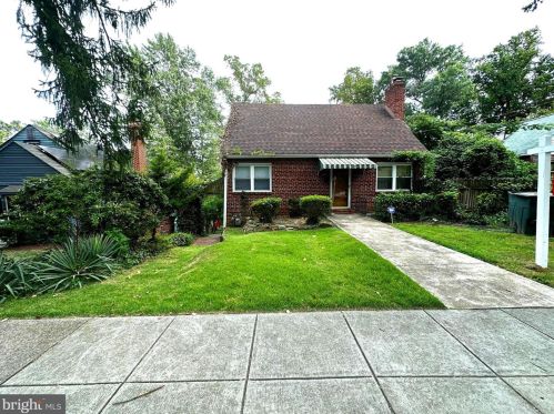 3671 Camden St, Washington, DC 20020-1271