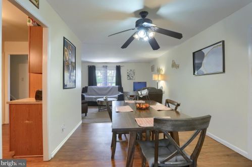 116 Linden Dr, Camp Hill PA  17011-7219 exterior