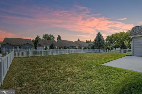 46 Burwick Dr, Navy Sup Dpt PA 17050-7998 exterior