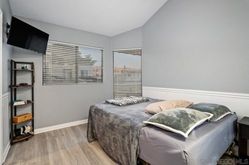 1155 Pacific Beach Dr, San Diego CA  92109-5149 exterior