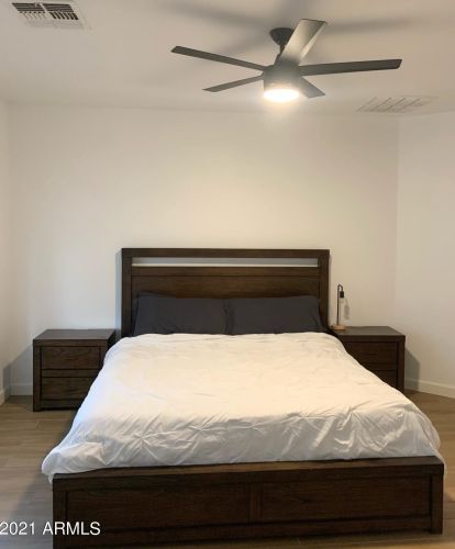 2819 74th Dr, Phoenix AZ  85043-7605 exterior