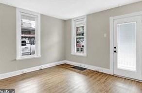 461 Highland St, Harrisburg PA  17113-2636 exterior