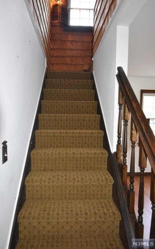 277 Baldwin Ave, N Milford NJ  07646-1903 exterior