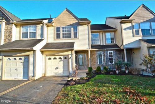 97 Roosevelt Blvd, Berlin Boro NJ  08009-7109 exterior