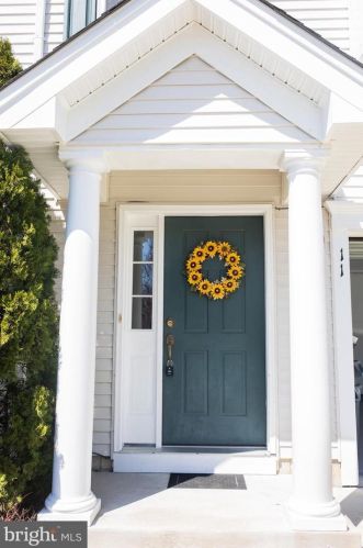 11 Highgrove Ct, West Deptford, NJ 08086-3814