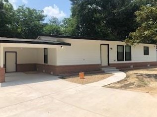 806 Lakewood St, Greenville, TX 75401-2149