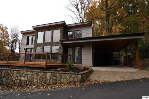 514 Ski Mountain Rd, Gatlinburg, TN 37738-4000