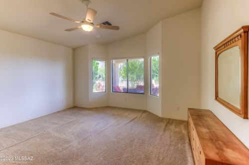 2001 Flying Q Ln, Tucson AZ  85713-6726 exterior