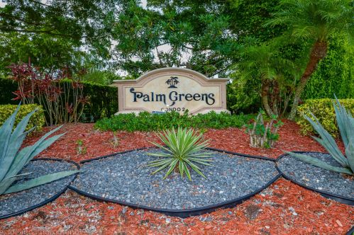 5790 Princess Palm Ct, Delray Beach FL  33484-2024 exterior