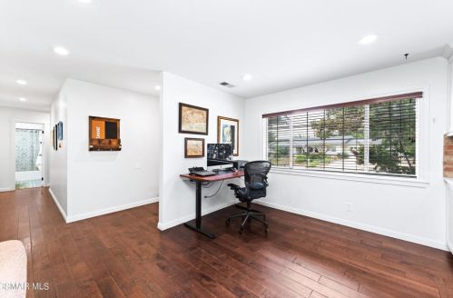 3360 Big Spg Ave, Simi Valley CA 93063-1316 exterior