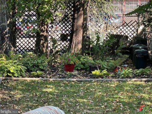 821 Glenside Ave, Wyncote PA 19095-1202 exterior