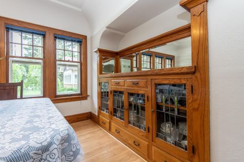 439 50, Milwaukee WI 53208-3634 exterior