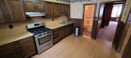 61 49th St, Bayonne NJ  07002-4015 exterior