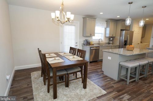 2 Highland Dr, Seaford DE  19973-4827 exterior