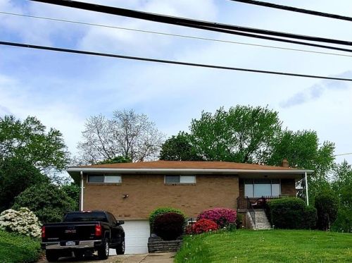 413 Sharon Rd, Moon Twp, PA 15108-2620
