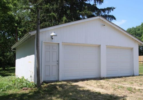 410 Allen St, Clinton WI  53525-9482 exterior