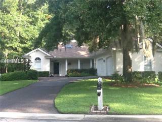 10 Canebrake Dr, Bluffton, SC 29910-5712