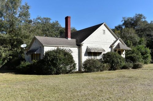 826 20th St, Sanford, FL 32771-3510