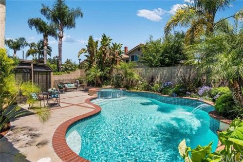 36 Christamon, Irvine, CA 92620-1829