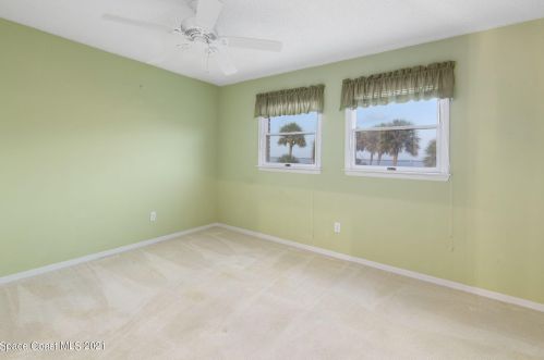 3616 Indian Riv Dr, Cocoa FL 32926-8705 exterior