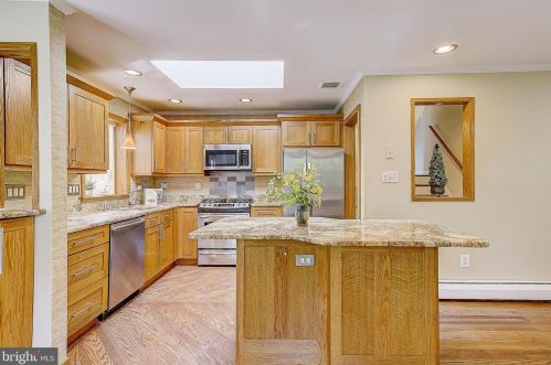 107 Bartholomew Rd, Berwyn PA  19312-1604 exterior